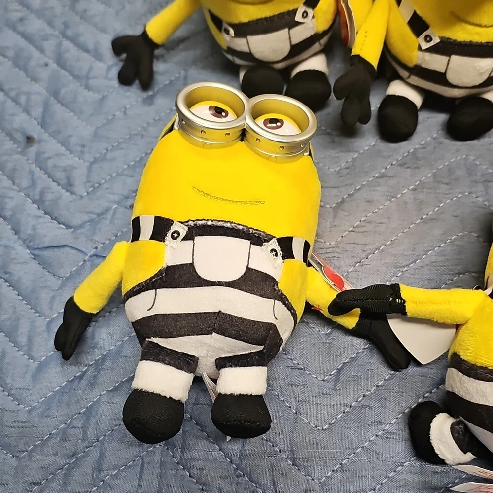 Ty Beanie Babies Despicable Me 3 Tom minion jail bird - Picture 8 of 8